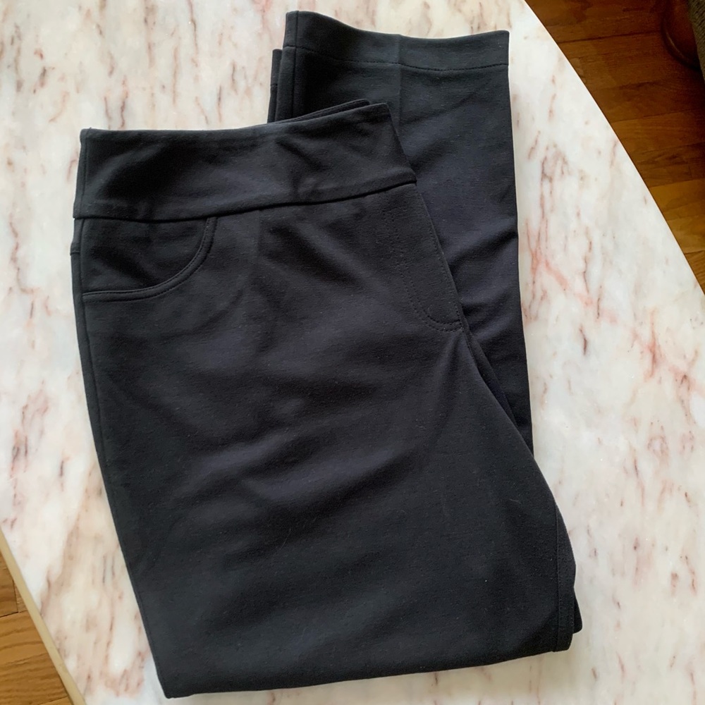 Dressbarn_EUC_ Comfy Black Dress Pants_Size 18W